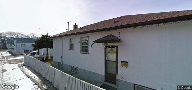 Larawan ng 875 Dominion Street sa Winnipeg, Manitoba