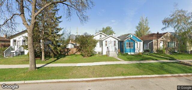Larawan ng 876 Clifton Street sa Winnipeg, Manitoba