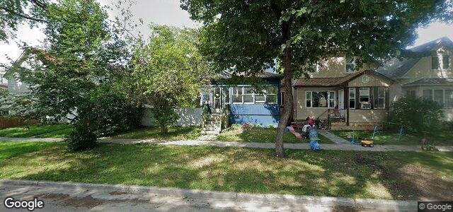 Larawan ng 882 Strathcona Street sa Winnipeg, Manitoba
