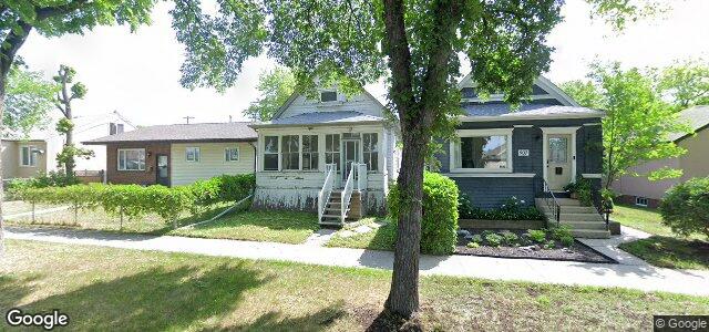Larawan ng 909 Strathcona Street sa Winnipeg, Manitoba