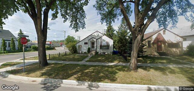 Larawan ng 944 Strathcona Street sa Winnipeg, Manitoba