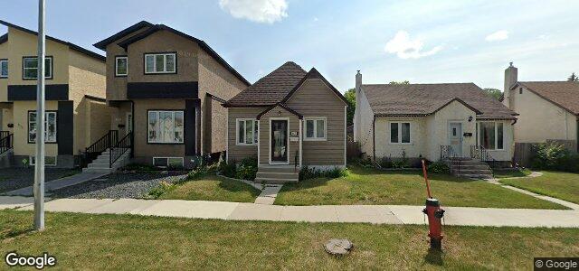 Photo of 967 Strathcona Street in Winnipeg, Manitoba