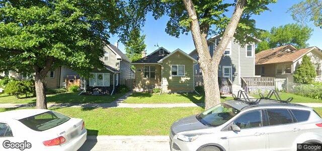 Larawan ng 982 Ashburn Street sa Winnipeg, Manitoba