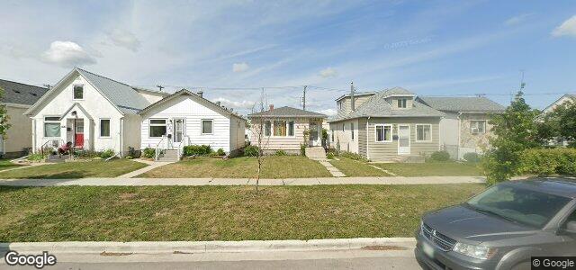 Larawan ng 988 Strathcona Street sa Winnipeg, Manitoba