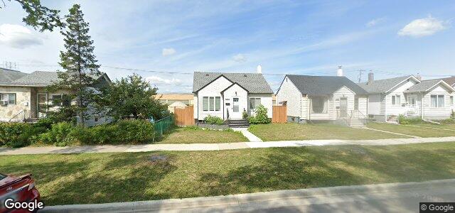 Larawan ng 996 Strathcona Street sa Winnipeg, Manitoba