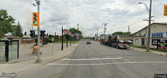 Larawan ng Valour Road sa Winnipeg, Manitoba