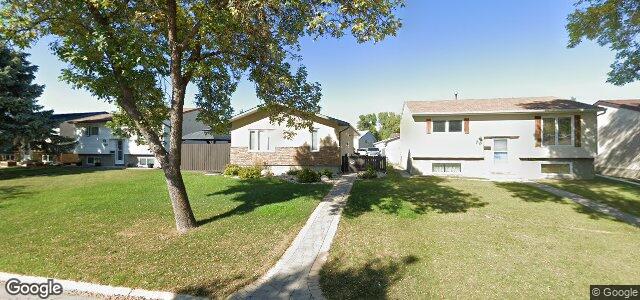 Larawan ng 103 Balaban Place sa Winnipeg, Manitoba