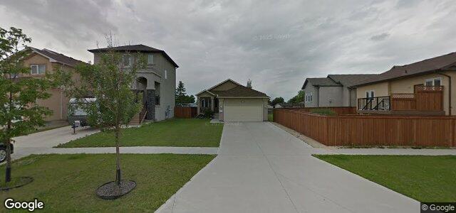 Larawan ng 108 Heartstone Drive sa Winnipeg, Manitoba