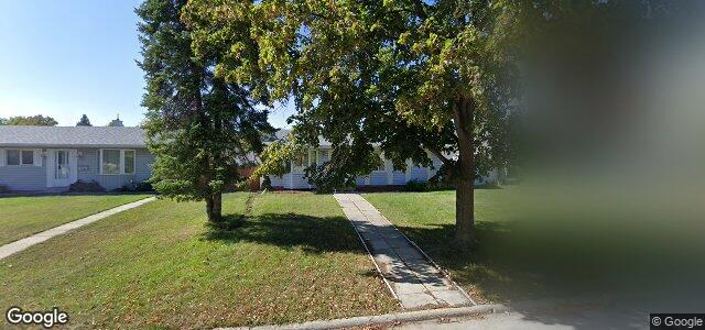 Larawan ng 11 Bernard Bay sa Winnipeg, Manitoba