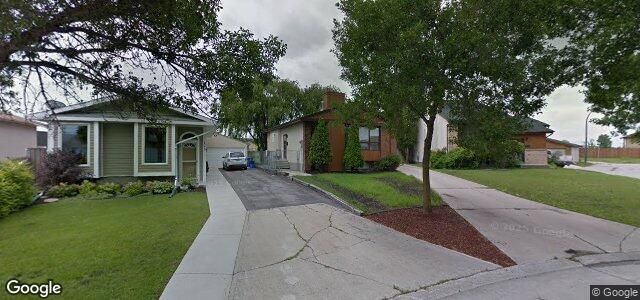 Larawan ng 119 Cedargrove Crescent sa Winnipeg, Manitoba