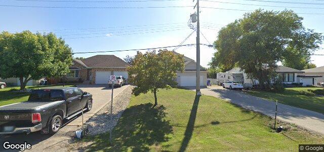 Larawan ng 1220 Pandora Avenue W sa Winnipeg, Manitoba