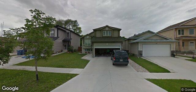 Larawan ng 124 Heartstone Drive sa Winnipeg, Manitoba