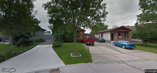 Larawan ng 143 Cedargrove Crescent sa Winnipeg, Manitoba