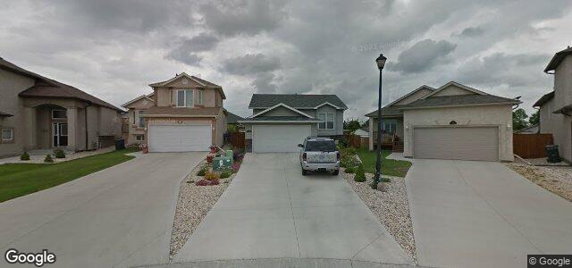 Larawan ng 15 Courageous Cove sa Winnipeg, Manitoba