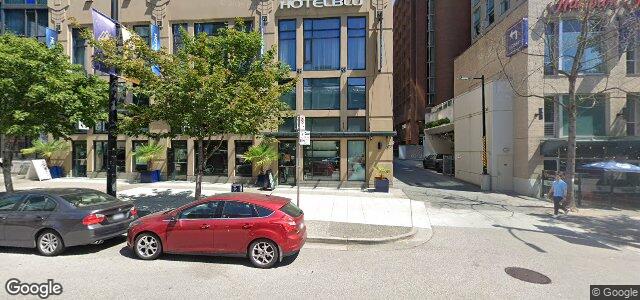 Larawan ng 155 Robson Street sa Winnipeg, Manitoba