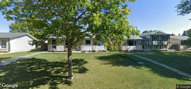 Larawan ng 18 Rizzuto Bay sa Winnipeg, Manitoba