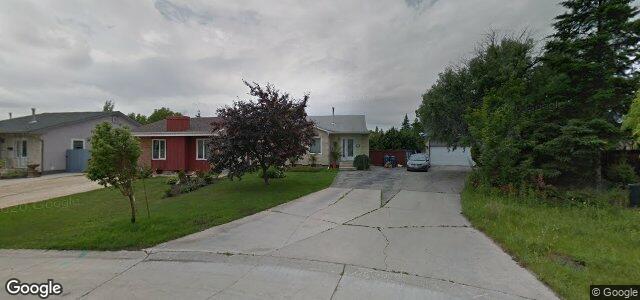 Larawan ng 19 Sims Crescent sa Winnipeg, Manitoba