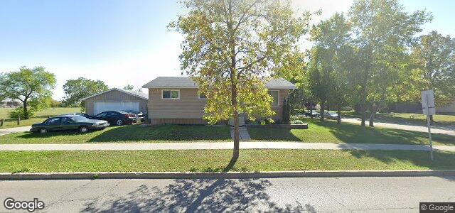 Larawan ng 2 Perry Bay sa Winnipeg, Manitoba