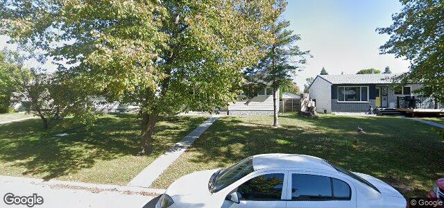 Larawan ng 22 Bernard Bay sa Winnipeg, Manitoba