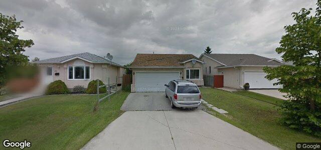Larawan ng 23 Stewin Avenue sa Winnipeg, Manitoba