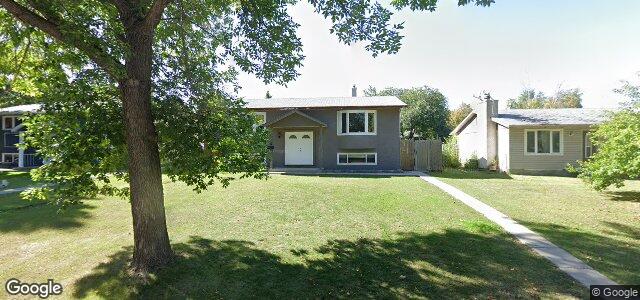 Larawan ng 27 Bernard Bay sa Winnipeg, Manitoba