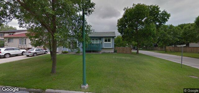 Larawan ng 3 Dzyndra Crescent sa Winnipeg, Manitoba