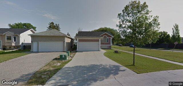 Larawan ng 3 George Lawrence Bay sa Winnipeg, Manitoba