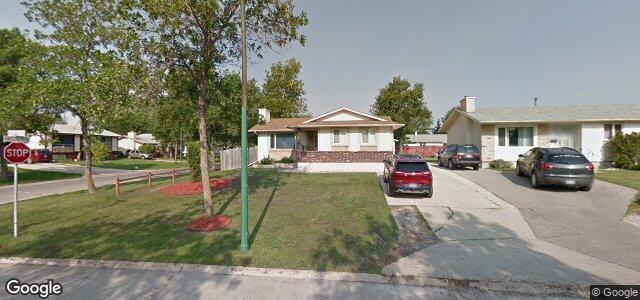 Larawan ng 3 Gillies Crescent sa Winnipeg, Manitoba