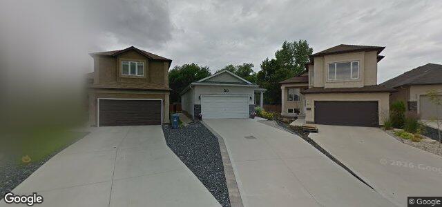 Larawan ng 30 Heroic Place sa Winnipeg, Manitoba