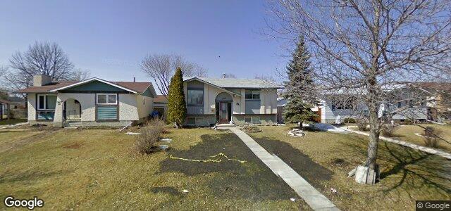 Larawan ng 30 Mcmullen Crescent sa Winnipeg, Manitoba
