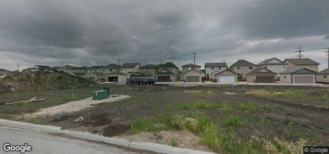 Larawan ng 32 Danakas Drive sa Winnipeg, Manitoba