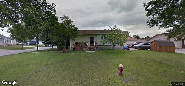 Larawan ng 34 Cedargrove Crescent sa Winnipeg, Manitoba