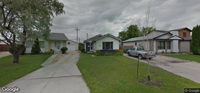 Larawan ng 35 Sims Crescent sa Winnipeg, Manitoba