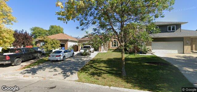 Larawan ng 35 Trudell Bay sa Winnipeg, Manitoba