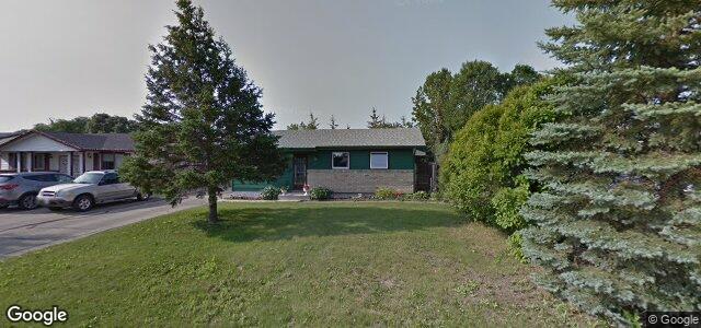Larawan ng 38 Gillies Crescent sa Winnipeg, Manitoba
