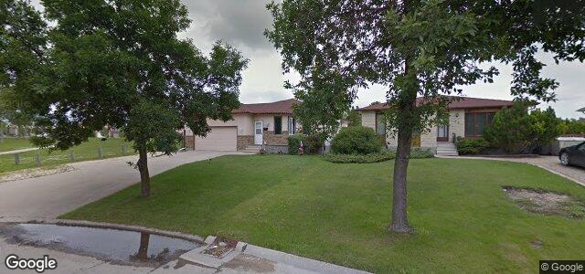 Larawan ng 39 Cedargrove Crescent sa Winnipeg, Manitoba