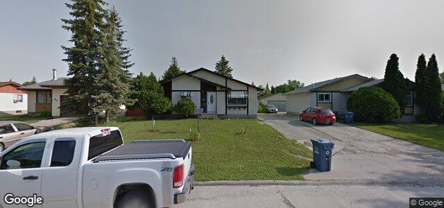 Larawan ng 39 Gillies Crescent sa Winnipeg, Manitoba