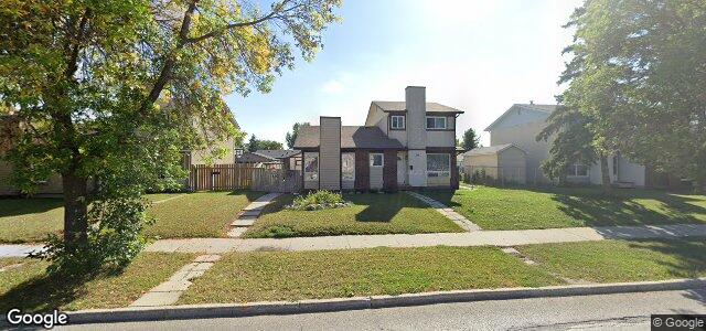 Larawan ng 392 Rougeau Avenue sa Winnipeg, Manitoba