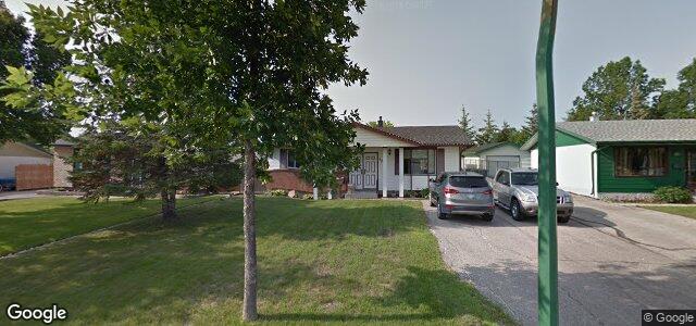 Larawan ng 42 Gillies Crescent sa Winnipeg, Manitoba