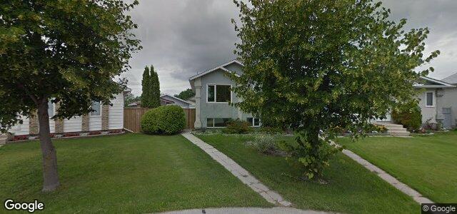 Larawan ng 42 Hickory Wood Place sa Winnipeg, Manitoba