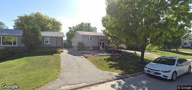 Photo of 46 Balaban Place in Winnipeg, Manitoba