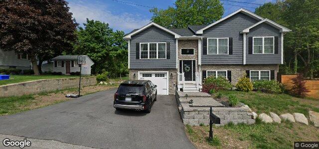 Larawan ng 51 Atwood Street sa Winnipeg, Manitoba