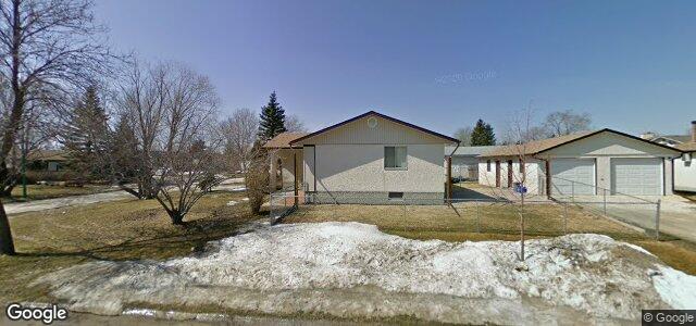 Larawan ng 51 Gillies Crescent sa Winnipeg, Manitoba
