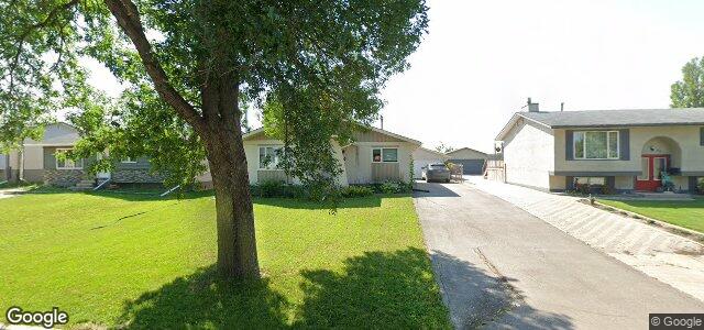 Larawan ng 66 Hatcher Road sa Winnipeg, Manitoba