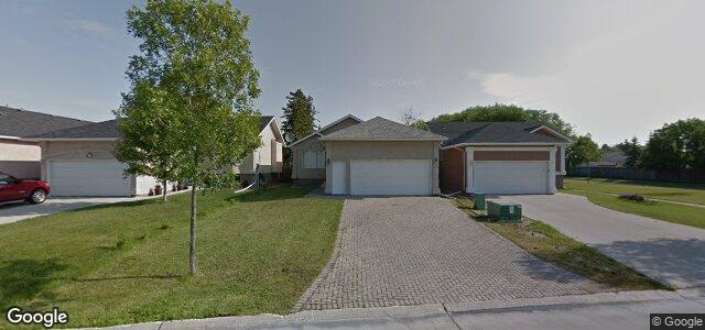 Larawan ng 7 George Lawrence Bay sa Winnipeg, Manitoba