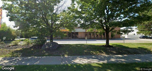 Larawan ng 71 Sims Crescent sa Winnipeg, Manitoba