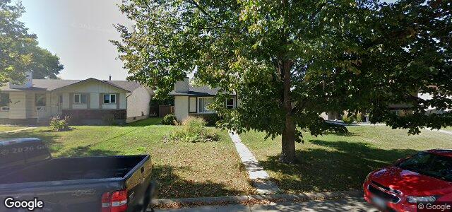 Larawan ng 74 Bernard Bay sa Winnipeg, Manitoba