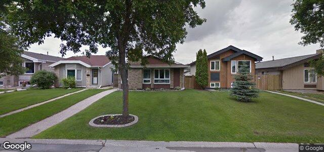 Larawan ng 75 Cedargrove Crescent sa Winnipeg, Manitoba