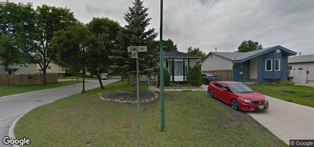 Larawan ng 78 Sims Crescent sa Winnipeg, Manitoba
