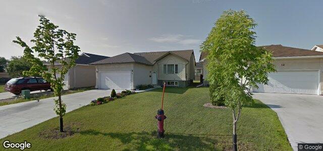 Larawan ng 8 George Lawrence Bay sa Winnipeg, Manitoba